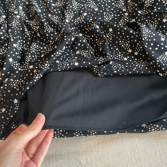 NWT vicidolls balloon sleeve blouse - Picture 10 of 10